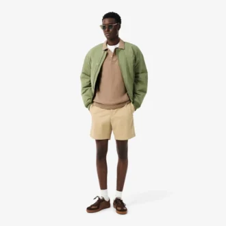 Polo de malha com corte clássico