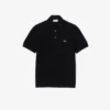 Polo de malha com corte clássico