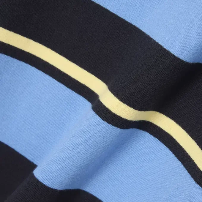 Polo de râguebi às riscas