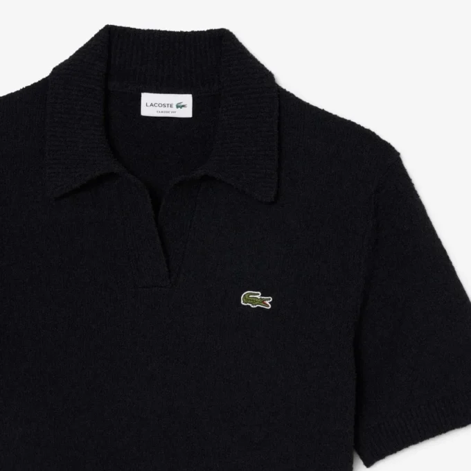 Polo em malha bouclé com corte clássico