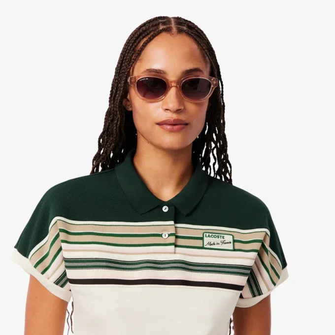 Polo feminino com riscas, corte justo, fabricado em França