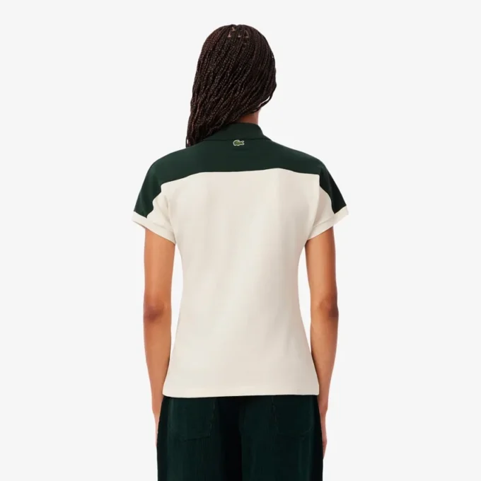 Polo feminino com riscas, corte justo, fabricado em França