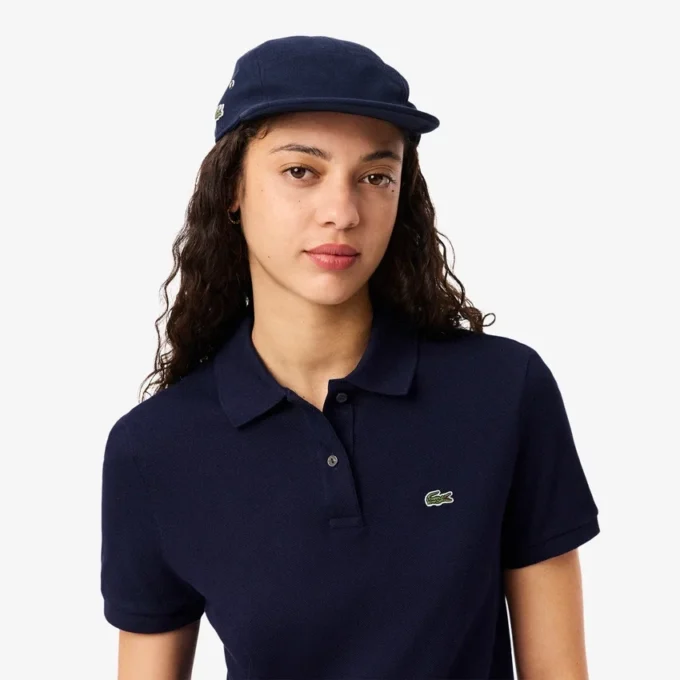 Polo feminino de corte regular em tecido Petit Piqué