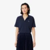 Polo feminino de malha piqué com corte descontraído