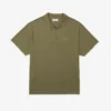 Polo feminino de malha piqué com corte descontraído