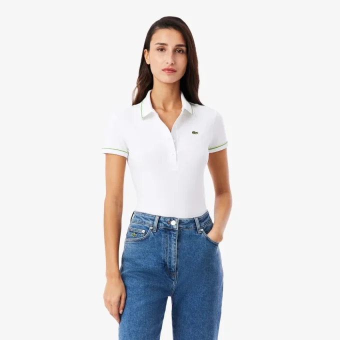 Polo feminino L.12.D de corte justo com detalhes de acabamento
