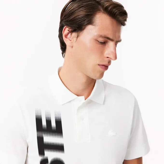 Polo Lacoste Movement com estampado, corte regular, para homem