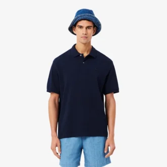 Polo masculino de corte largo em piqué pesado