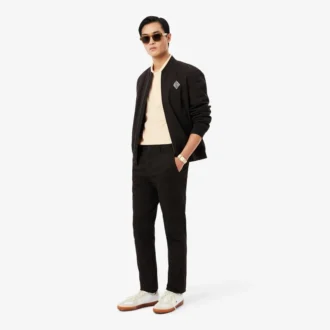 Polo masculino Paris Classic Fit com gola aberta e bordado