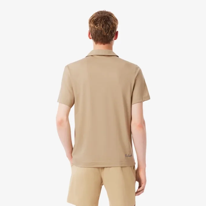 Polo masculino Paris Classic Fit com gola aberta e bordado
