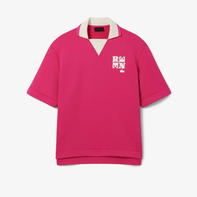 Polo oversized em cetim com detalhe de emblema da passerelle