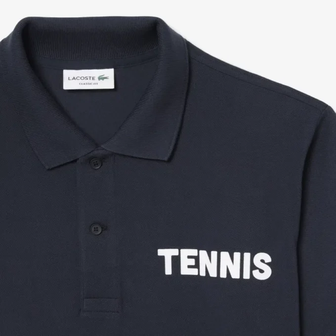 Polo Petit Piqué com Estampa e Corte Clássico