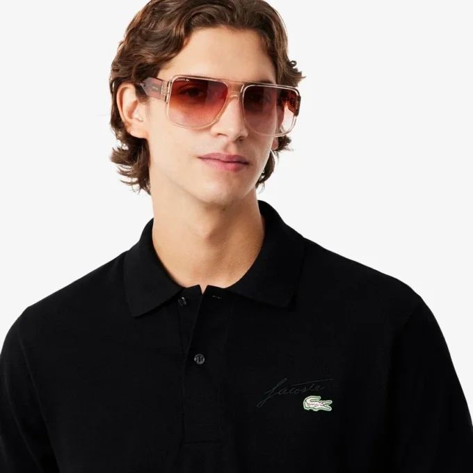 Polo Piqué com Detalhes Bordados e Corte Clássico para Homem