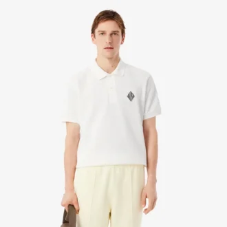Polo Piqué com Emblema e Corte Clássico