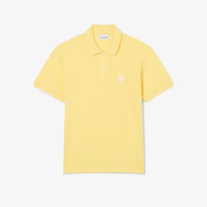 Polo Piqué com Emblema e Corte Clássico