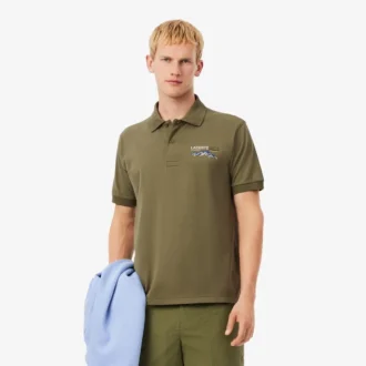Polo Piqué com Motivo Bordado e Corte Clássico para Homem