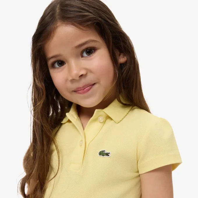 Polo Piqua com Gola Recortada para Meninas