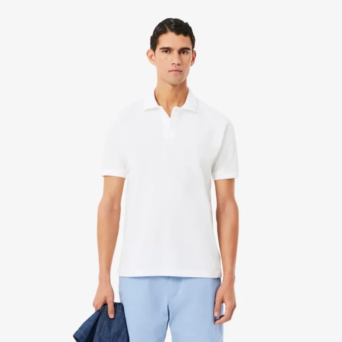 Polos Petit Piqua com corte clássico e detalhes bordados