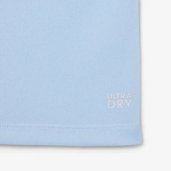 Polos Ultra Dry com riscas da marca