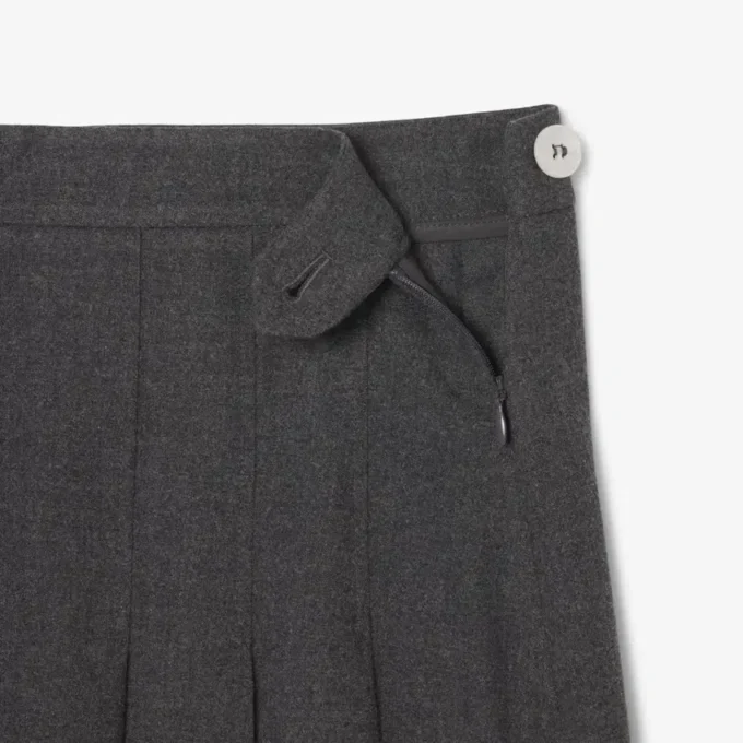 Saia midi plissada em flanela para mulher