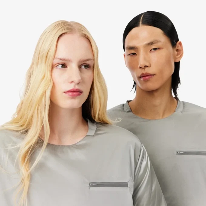 T-shirt acolchoada brilhante Runway