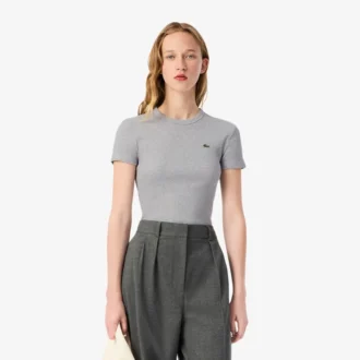 T-shirt de algodão canelado com corte justo para mulher