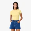 T-shirt de algodão canelado com corte justo para mulher