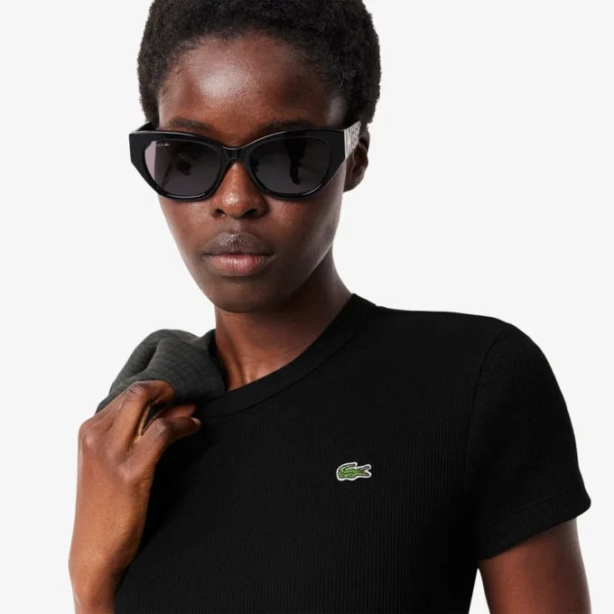 T-shirt de algodão canelado com corte justo para mulher