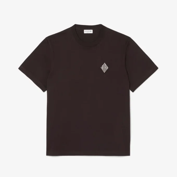T-shirt de corte clássico com emblema em destaque