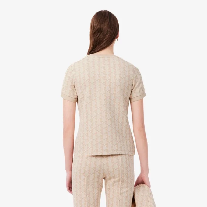 T-shirt feminina slim fit com monograma