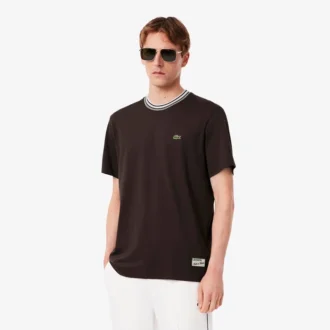 T-shirt masculina com gola às riscas, fabricada em França