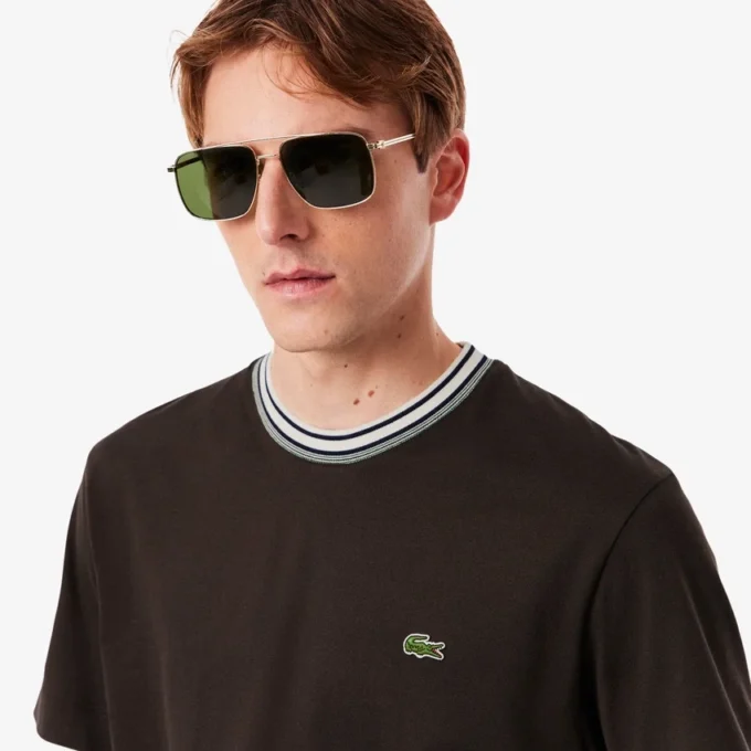 T-shirt masculina com gola às riscas, fabricada em França