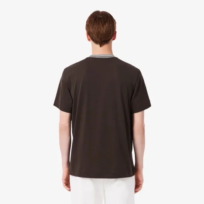 T-shirt masculina com gola às riscas, fabricada em França