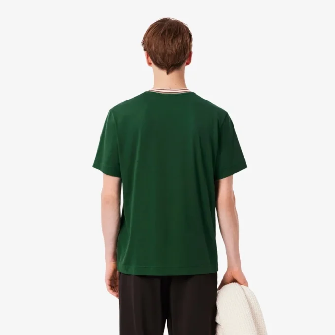 T-shirt masculina com gola às riscas, fabricada em França