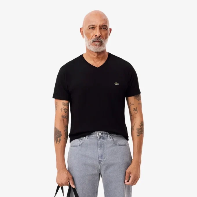 T-shirt masculina leve de algodão Pima com decote em V
