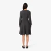 Vestido curto de lã sem costuras para mulher