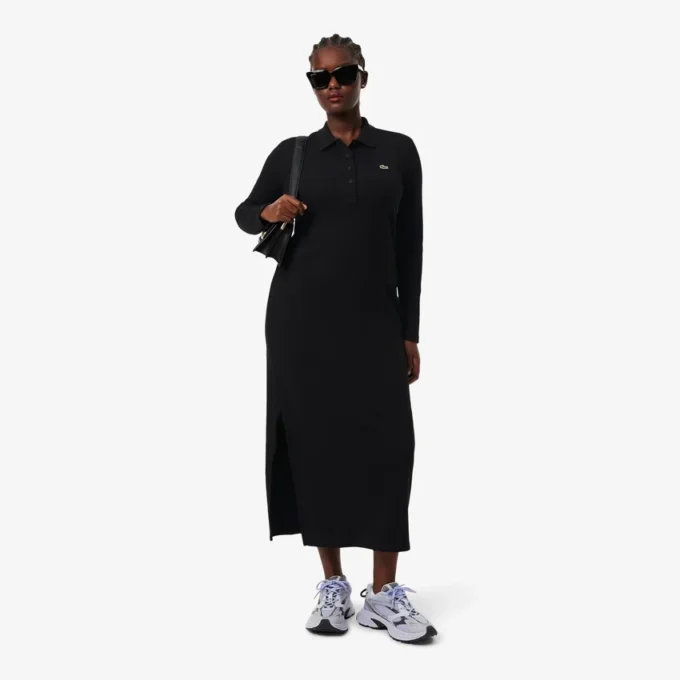 Vestido de mulher com gola polo em algodão canelado e corte justo