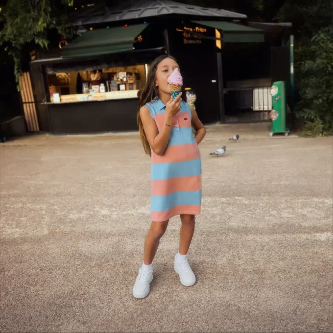 Vestido de polo sem mangas às riscas em malha Piqua