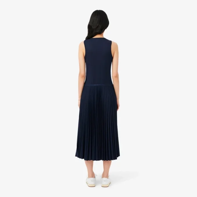 Vestido longo sem mangas com pregas