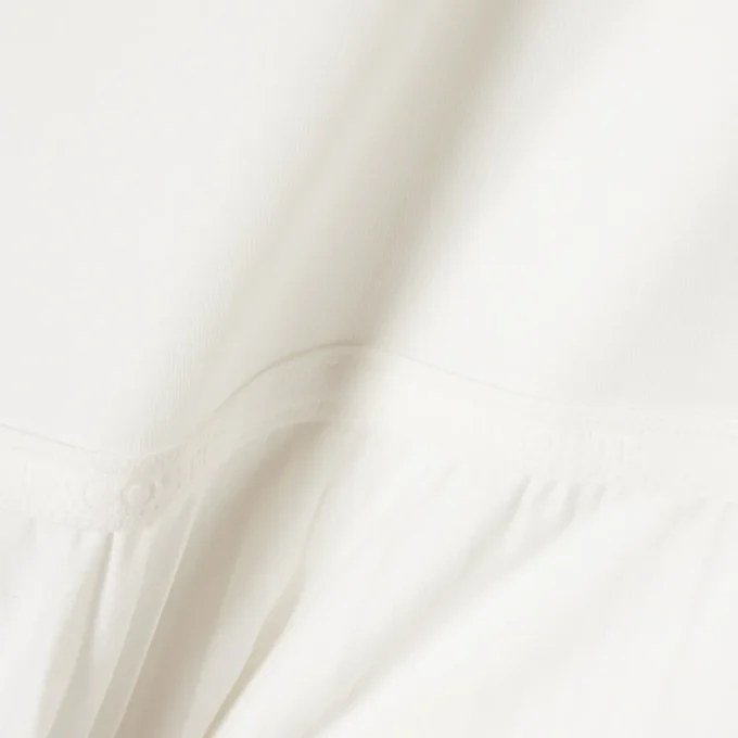 Vestido longo sem mangas com pregas