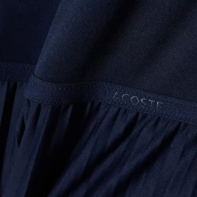 Vestido longo sem mangas com pregas