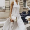 Vestido longo sem mangas com pregas