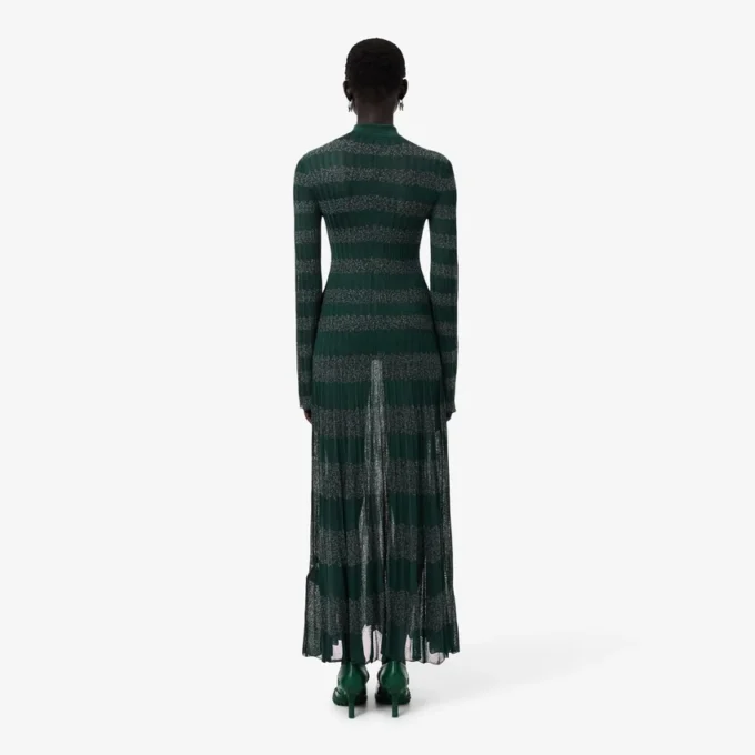 Vestido Maxi com Gola Polo e Ponto de Malha da Passarela