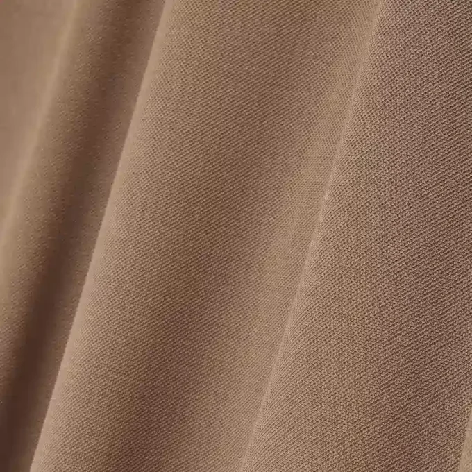 Vestido Maxi de Seda com Gola Polo Runway