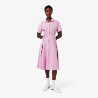 Vestido polo mini-piqué com corte evasê para mulher