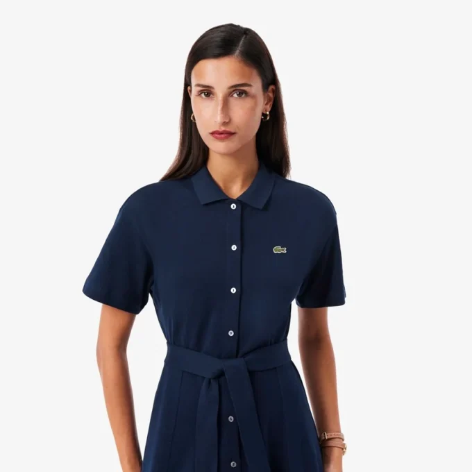 Vestido polo mini-piqué com corte evasê para mulher