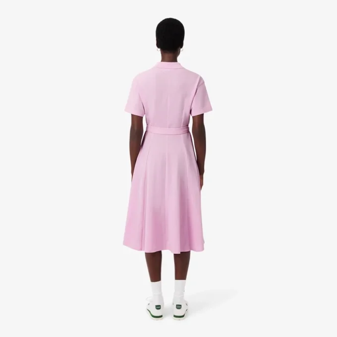 Vestido polo mini-piqué com corte evasê para mulher
