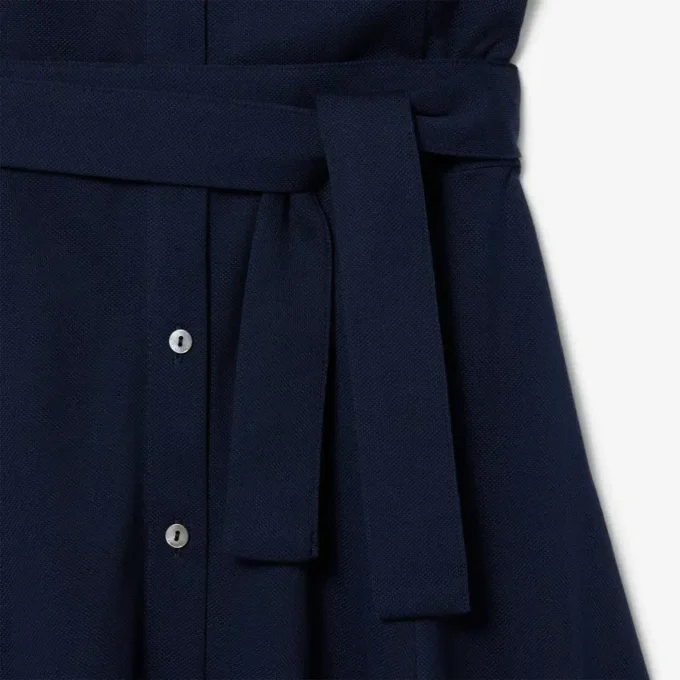 Vestido polo mini-piqué com corte evasê para mulher