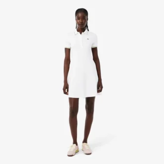 Vestido skater com gola de polo elástica para mulher