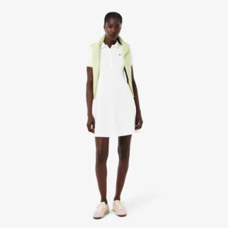 Vestido skater com gola de polo elástica para mulher
